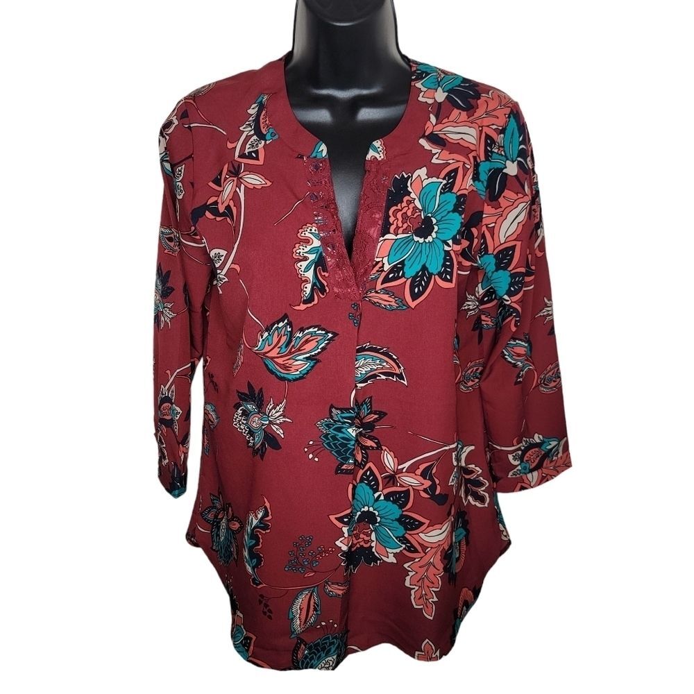 Van Heusen Nwt pullover floral blouse top V-neck size Xs